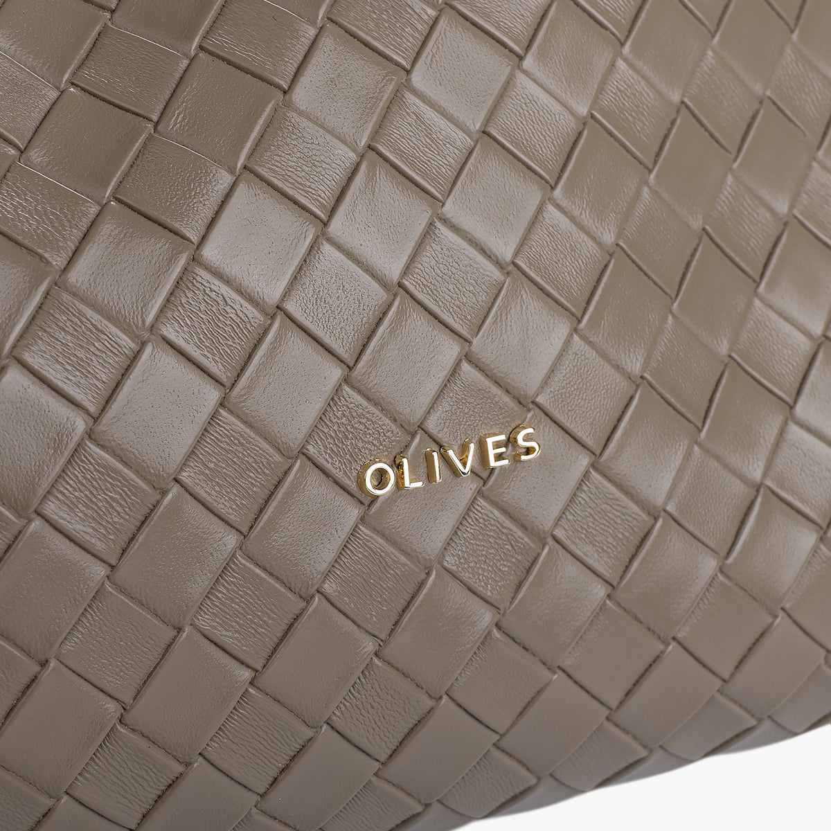 Vegan leather shoulder tote bag