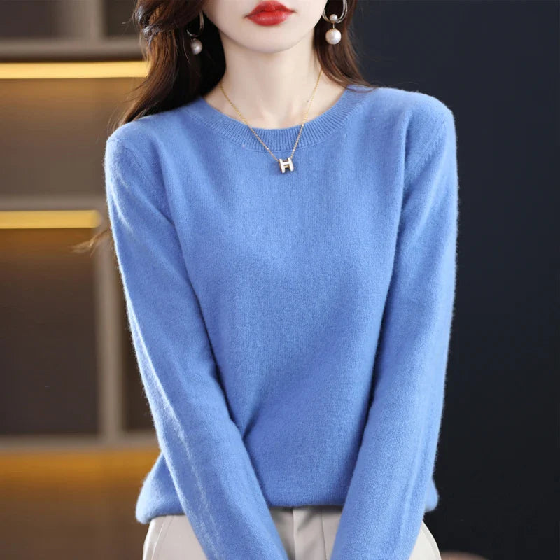 Women's adorable oversized knit sweater for fall and winter in blue