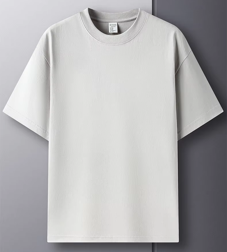 Men's casual short sleeve t-shirt in a versatile design, perfect for everyday wear, featuring a comfortable fit and stylish colors. 1