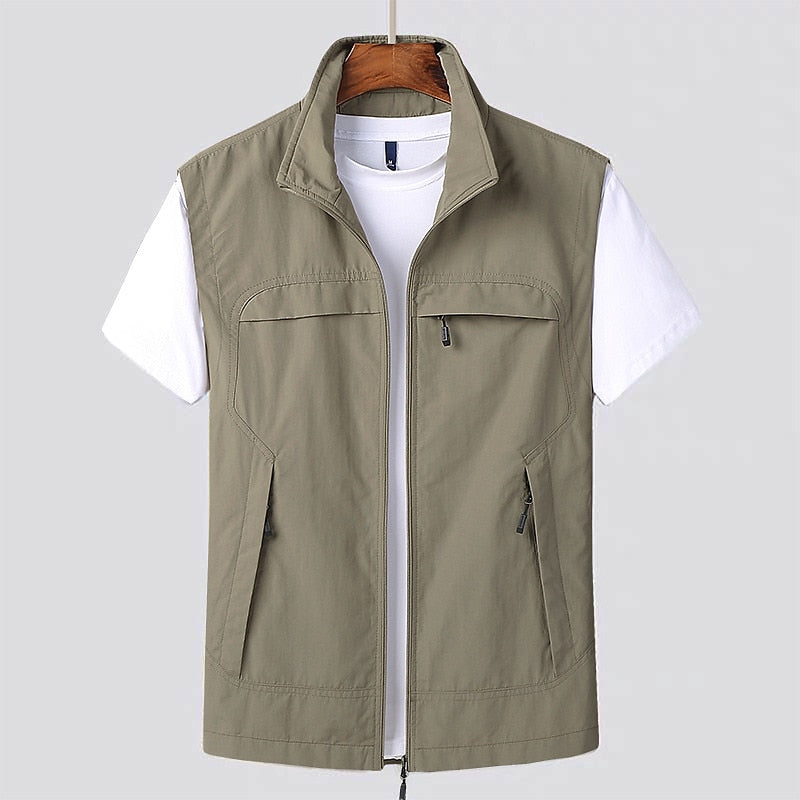 Men's lightweight quick-drying cardigan designed for outdoor activities, featuring breathable fabric and a stylish fit, perfect for hiking, camping, and everyday wear. 5