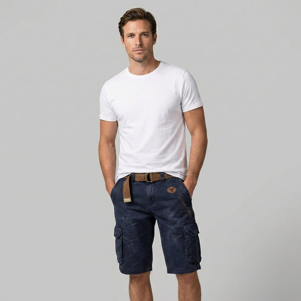 Men's regular fit cargo shorts designed for casual outdoor activities, featuring multiple pockets for storage and comfortable fabric for all-day wear. 1