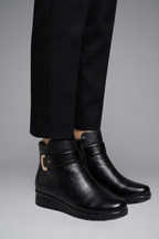 Wide fit leather ankle boots with grip sole