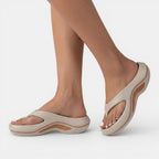 Women's anatomical flip flops designed for summer beach casual wear, featuring ergonomic footbeds for comfort and stylish designs in vibrant colors. 3