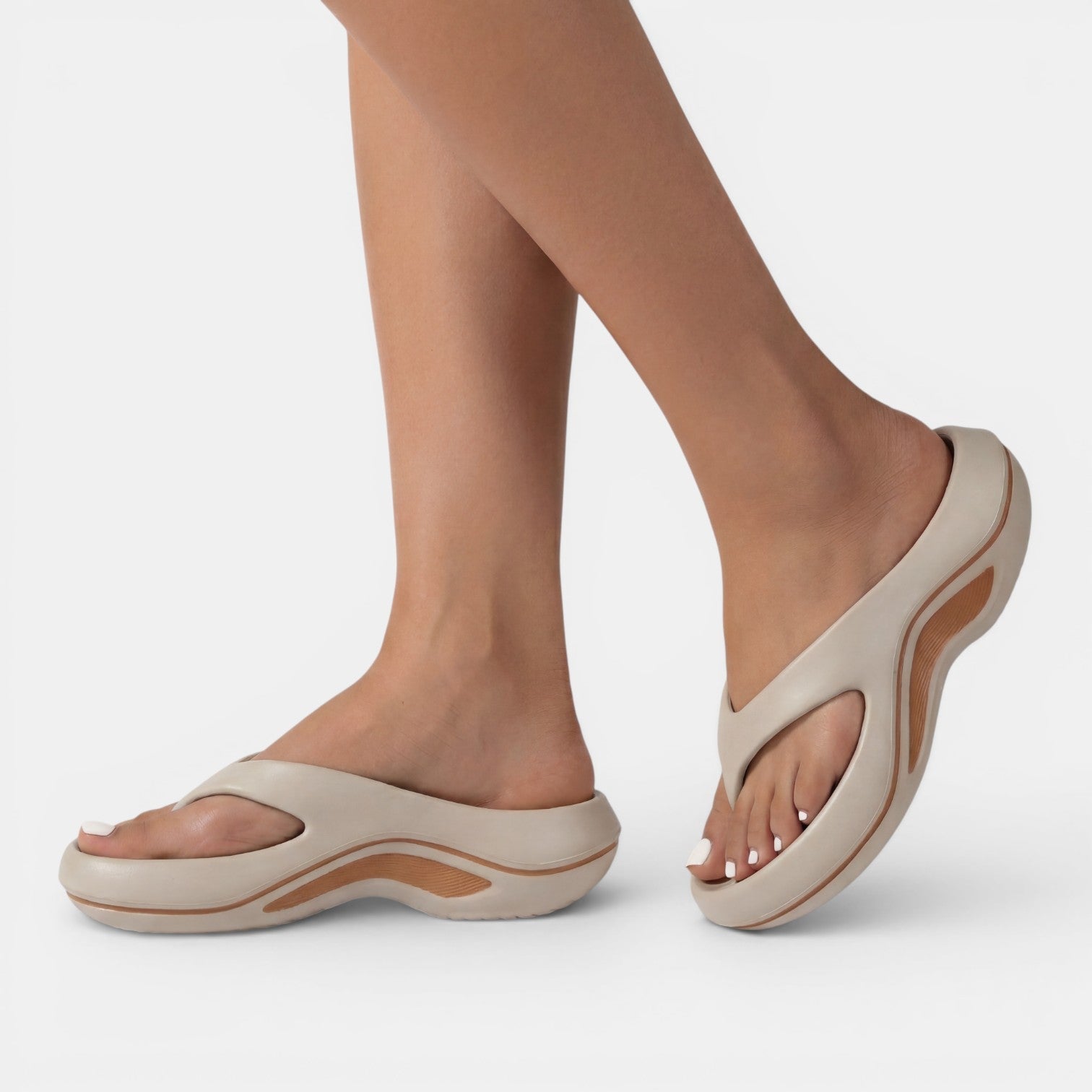 Women's anatomical flip flops designed for summer beach casual wear, featuring ergonomic footbeds for comfort and stylish designs in vibrant colors. 3