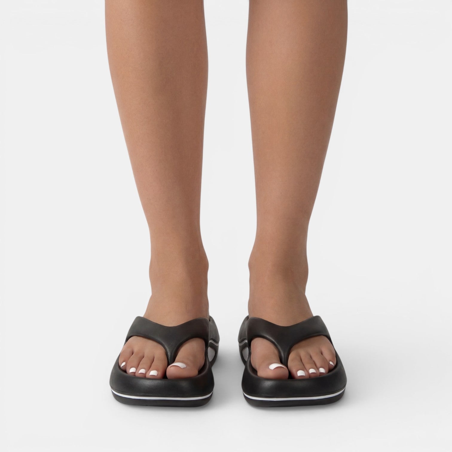 Women's anatomical flip flops designed for summer beach casual wear, featuring ergonomic footbeds for comfort and stylish designs in vibrant colors. 7