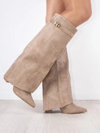 Women's ankle boots featuring a stylish gold clasp detail, perfect for both casual and formal wear. 6