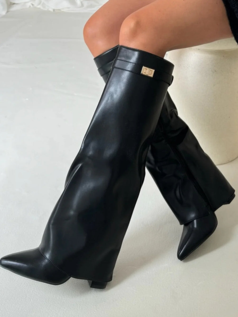 Women's ankle boots featuring a stylish gold clasp detail, perfect for both casual and formal wear. 9