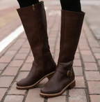Stylish women's boots featuring a removable footbed and shock-absorbing sole, designed for comfortable everyday wear. 3