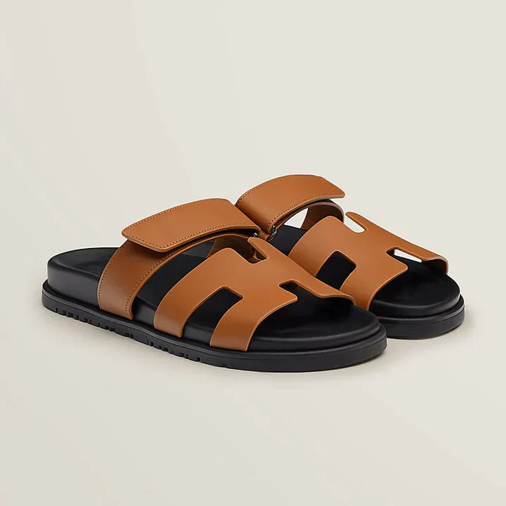 Women's casual sandals inspired by Italian design, featuring a luxurious calfskin insole for ultimate comfort and style. 1