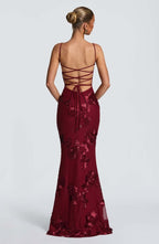 Elegant women's figure-hugging maxi dress perfect for formal occasions, featuring a flattering silhouette and sophisticated design. 6