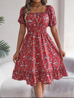 Women's floral ruffle dress featuring a square neckline and high waist, perfect for autumn fashion. 2
