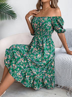 Women's floral ruffle dress featuring a square neckline and high waist, perfect for autumn fashion. 6