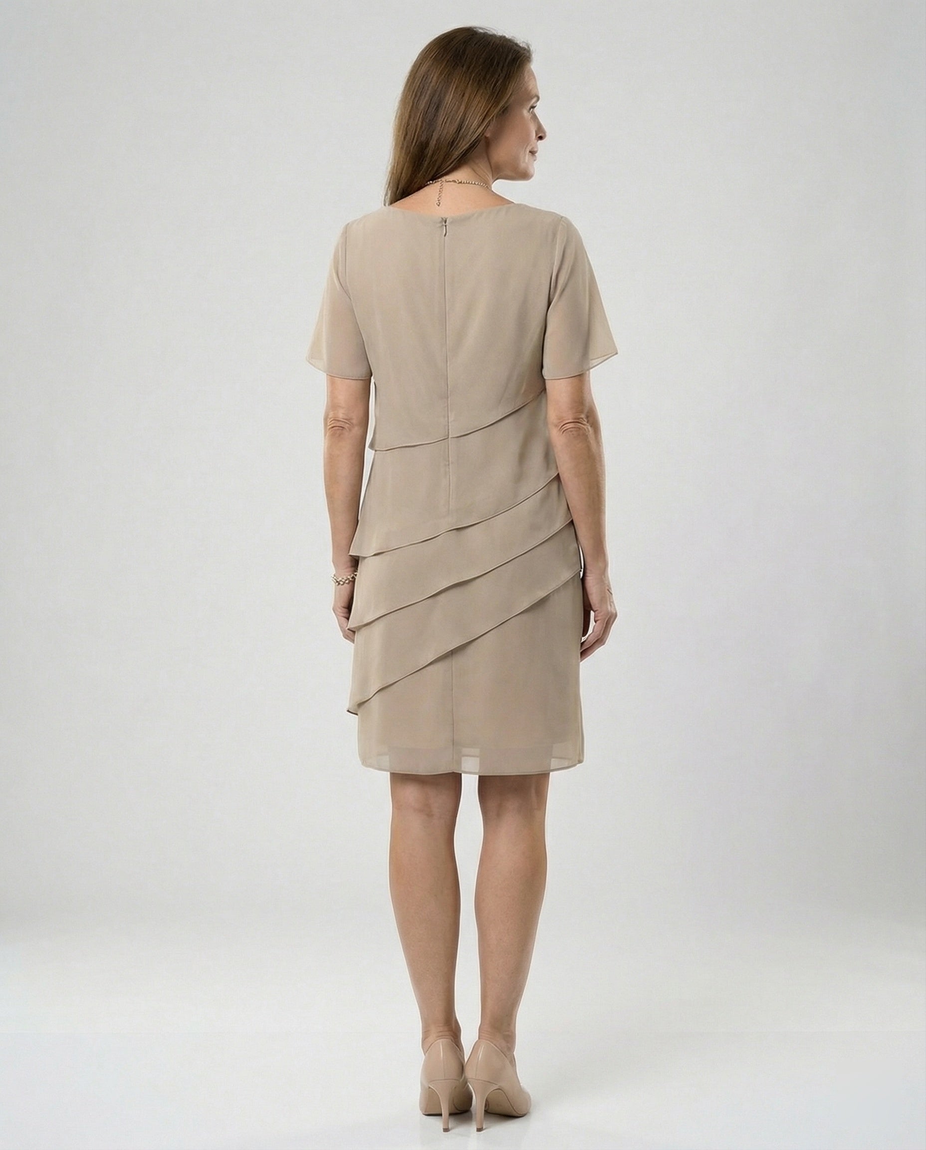 Women's knee-length chiffon dress featuring short sleeves and a layered design, perfect for cocktail events and formal occasions. 3