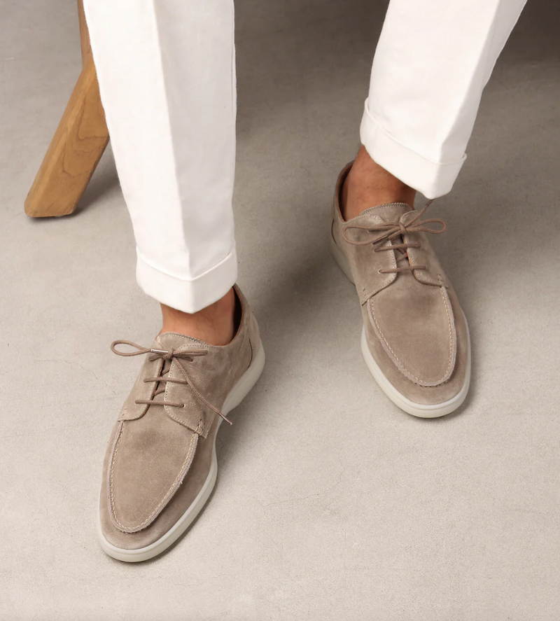 Women's low cut lace-up loafers in stylish design, perfect for casual everyday wear, featuring comfortable fit and versatile color options. 4