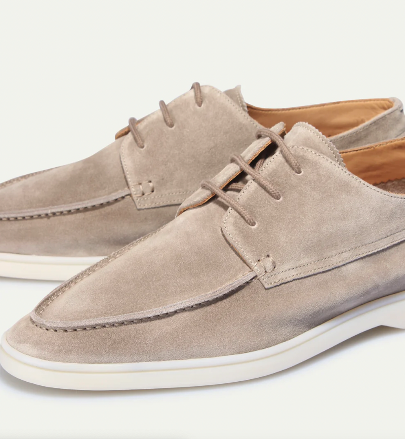Women's low cut lace-up loafers in stylish design, perfect for casual everyday wear, featuring comfortable fit and versatile color options. 5