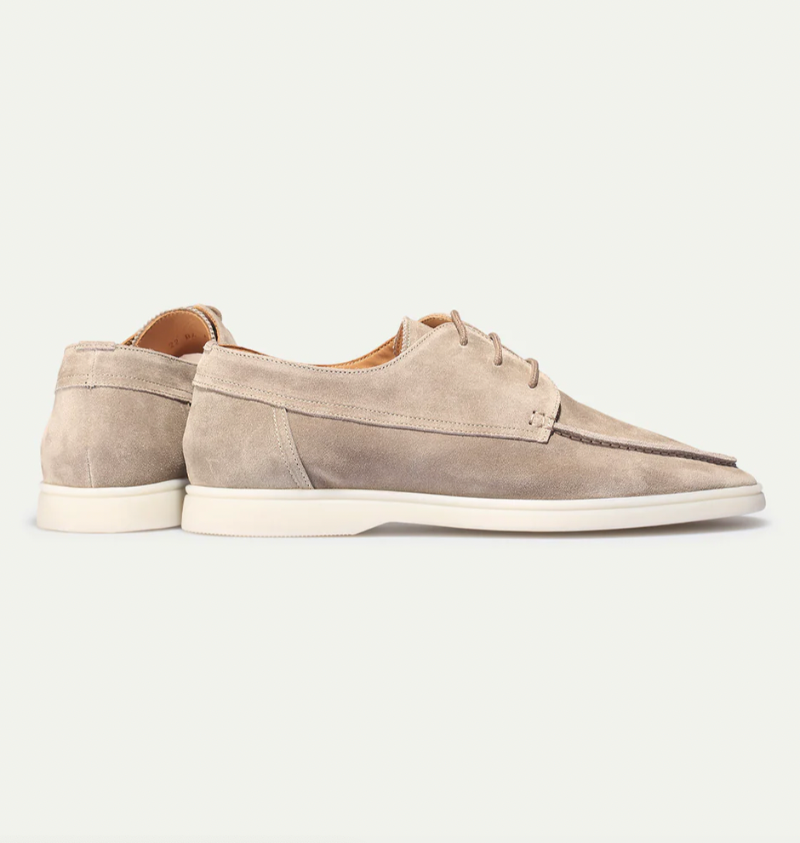 Women's low cut lace-up loafers in stylish design, perfect for casual everyday wear, featuring comfortable fit and versatile color options. 6