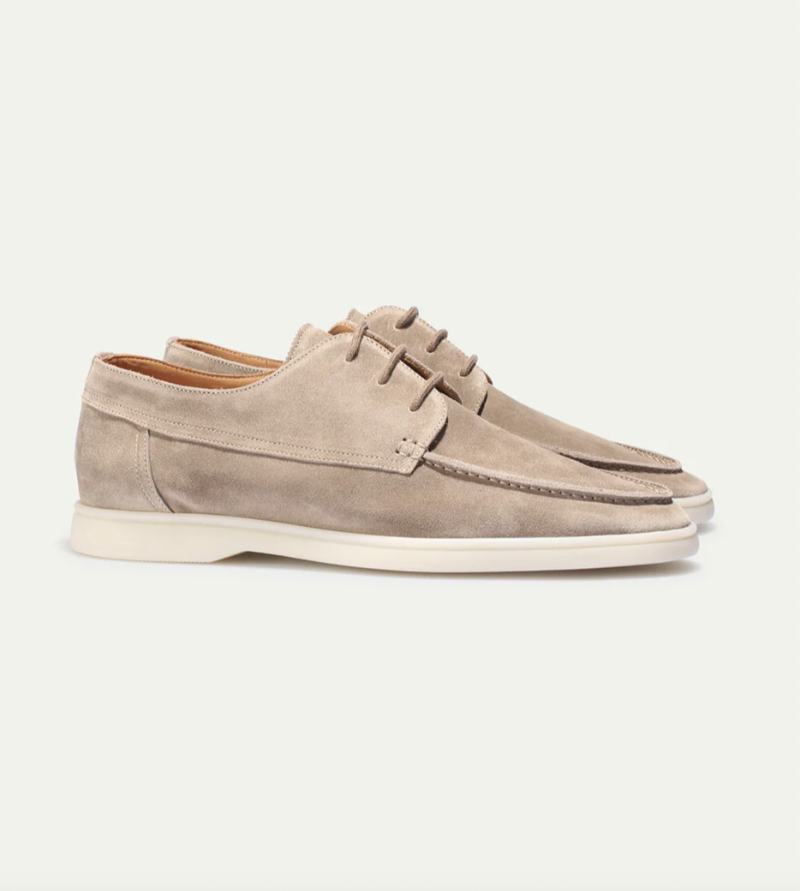 Women's low cut lace-up loafers in stylish design, perfect for casual everyday wear, featuring comfortable fit and versatile color options. 7