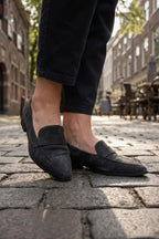 Women's pointed penny loafers featuring a stylish block heel, perfect for everyday wear and versatile enough for both casual and formal outfits. 8
