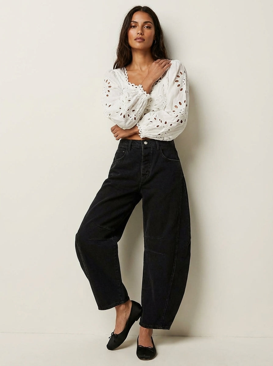 Women's relaxed fit barrel jeans featuring a high waist design, perfect for casual wear with a stylish and comfortable silhouette. 7