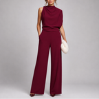 Women's sleeveless wide-leg jumpsuit in a stylish design, perfect for casual wear, featuring a comfortable fit and versatile styling options. 6