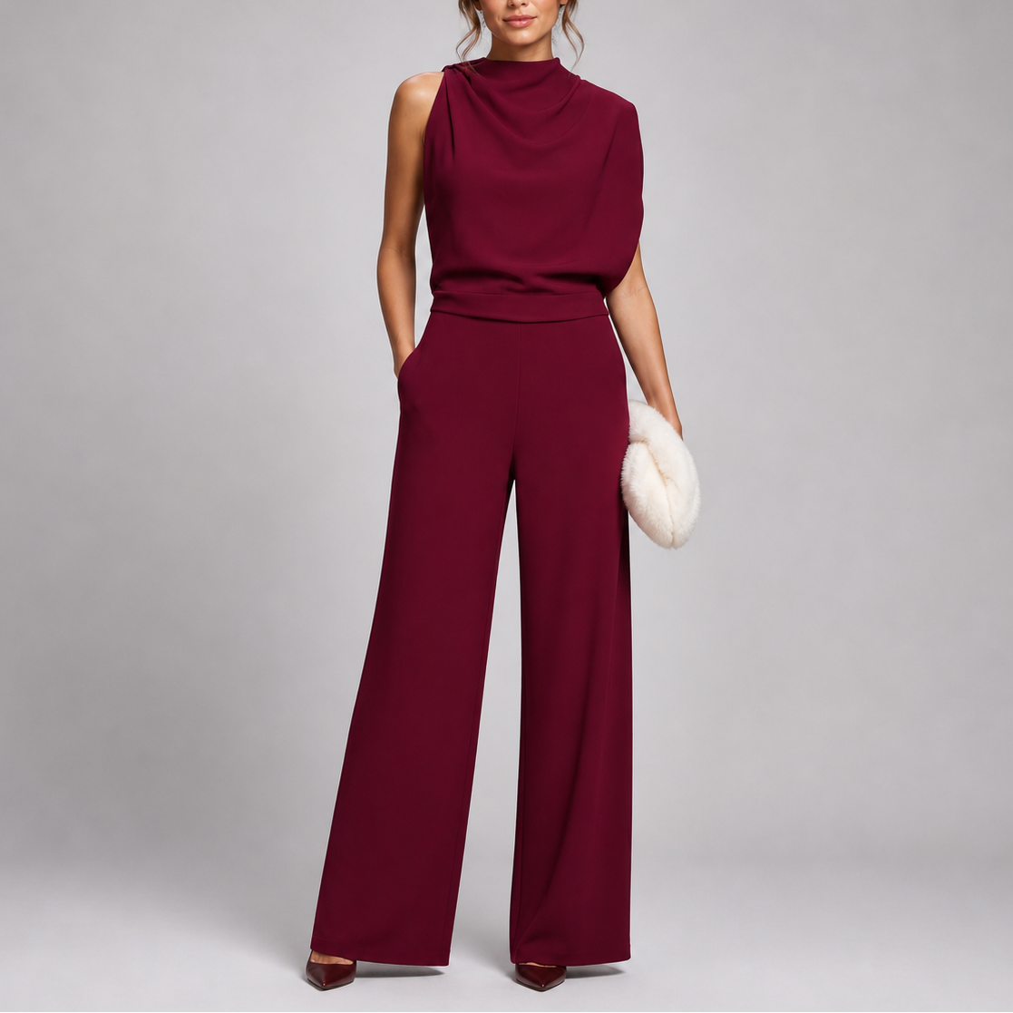 Women's sleeveless wide-leg jumpsuit in a stylish design, perfect for casual wear, featuring a comfortable fit and versatile styling options. 6