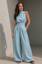 Women's sleeveless wide leg jumpsuit in a stylish design, perfect for casual spring and summer wear, featuring lightweight fabric and a comfortable fit. 2