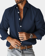 Women's tailored breathable shirt designed for everyday wear, featuring a stylish fit and comfortable fabric for all-day comfort. 6