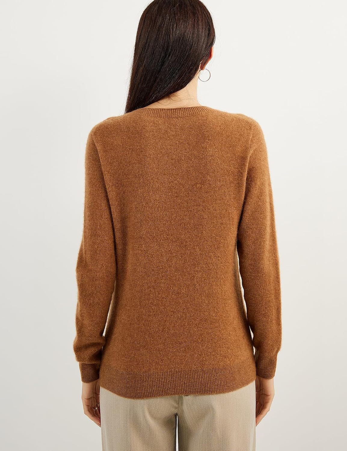Women's luxe cashmere crew neck sweater