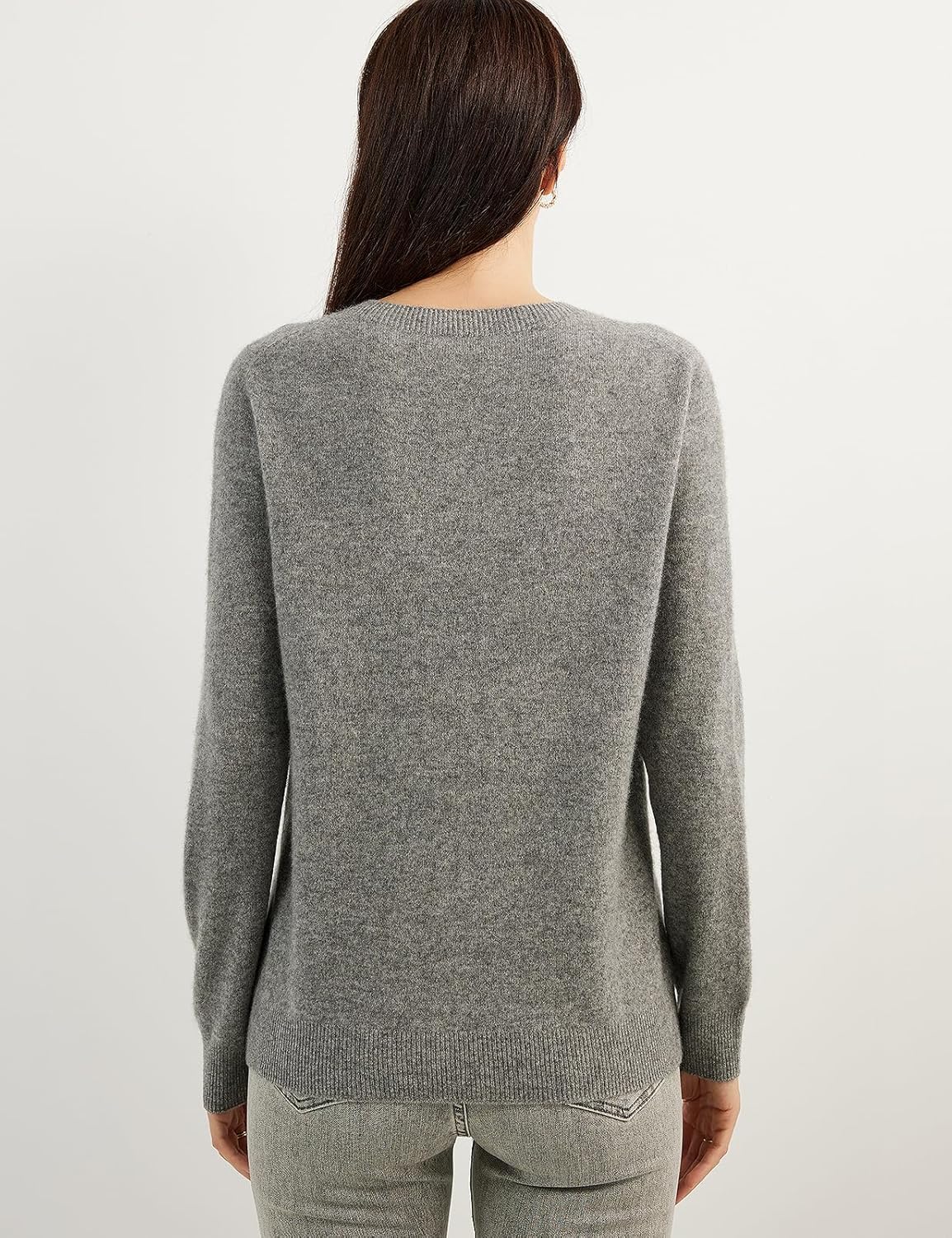 Women's luxe cashmere crew neck sweater